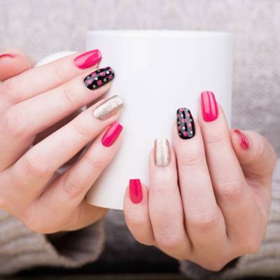 nail-manicure انواع خدمات ناخن