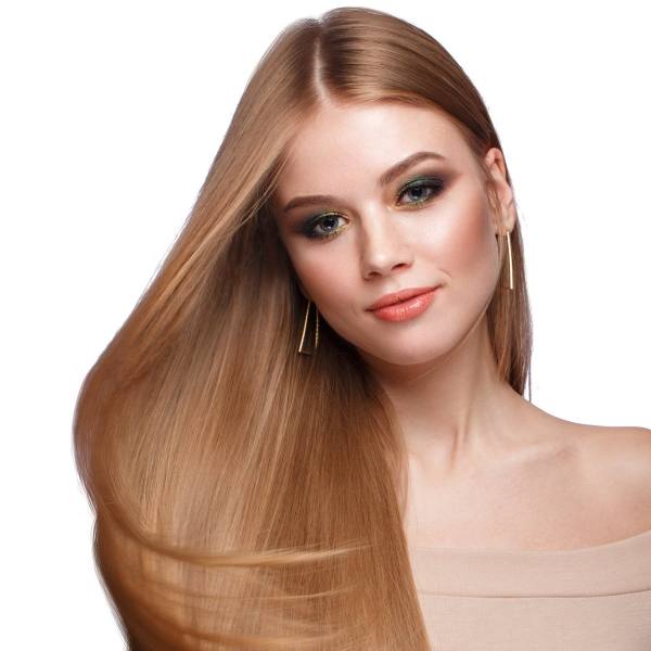 Beautiful blond girl with a perfectly smooth hair, classic make-up. Beauty face هایلایت مو